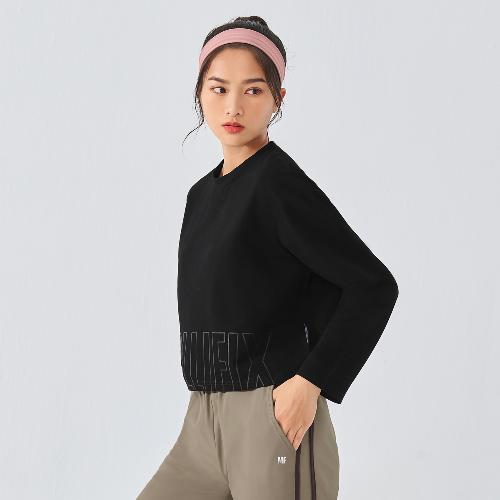 MOLLIFIX 經典LOGO短版長袖上衣