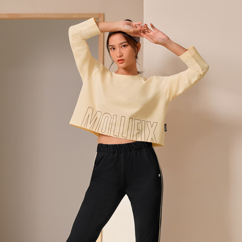 MOLLIFIX 經典LOGO短版長袖上衣