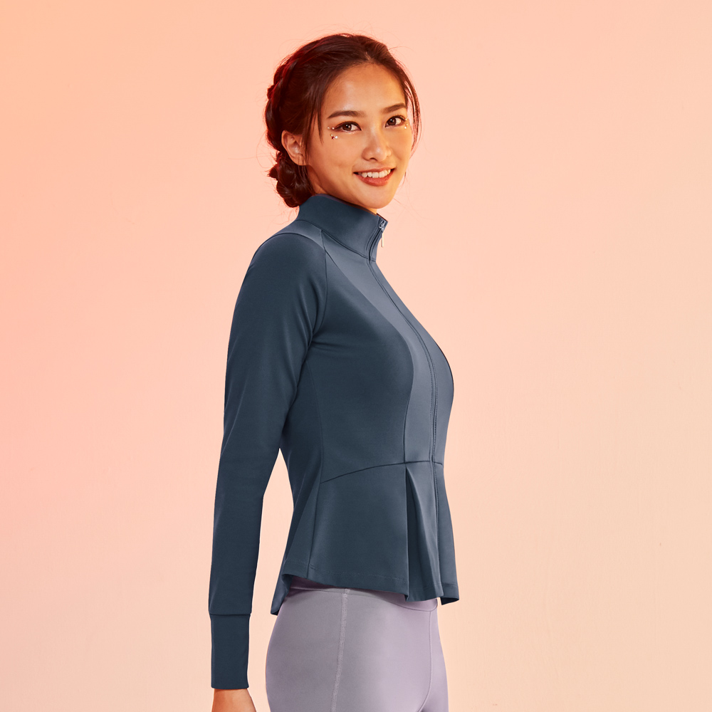 MOLLIFIX 立體修身傘狀訓練外套