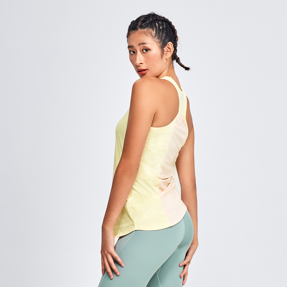 MOLLIFIX 後摺景垂墜拚色運動背心