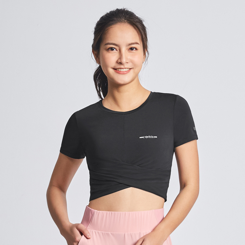 MOLLIFIX 品牌標語前交疊短版上衣