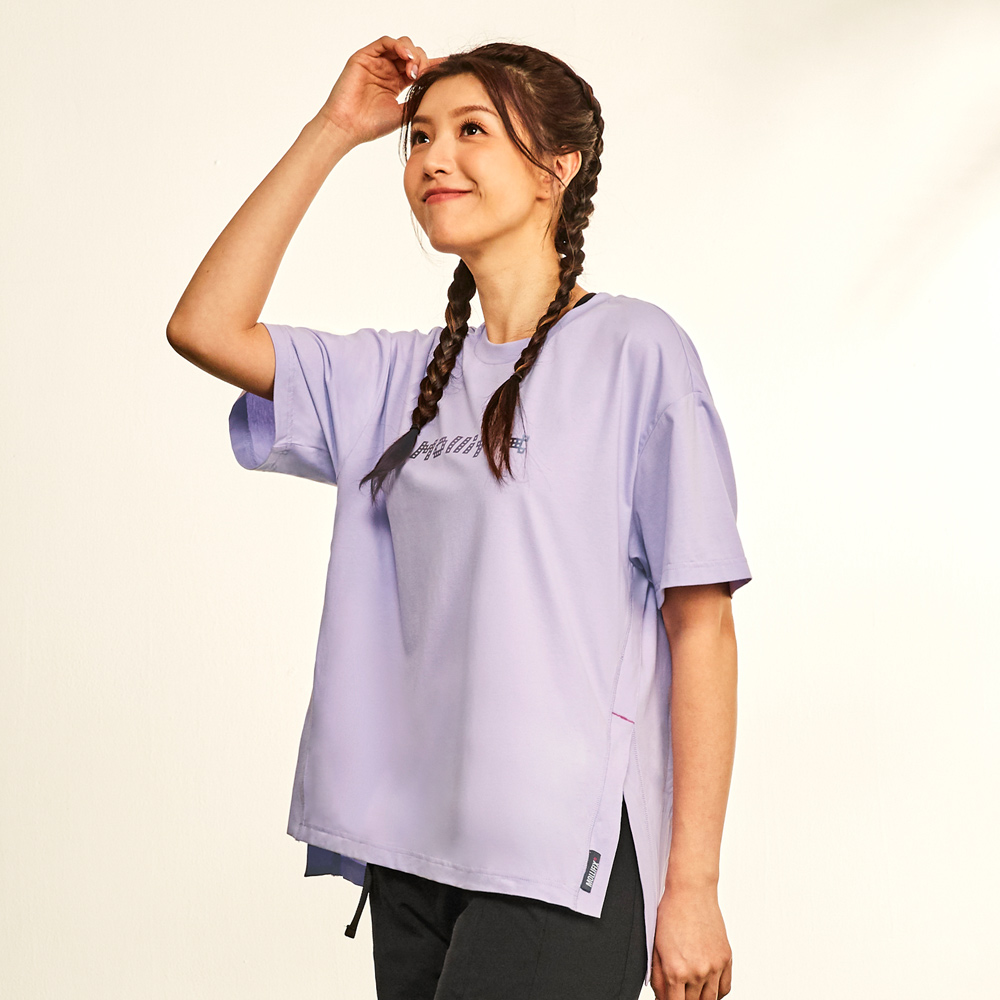 MOLLIFIX 側開衩寬版短袖上衣