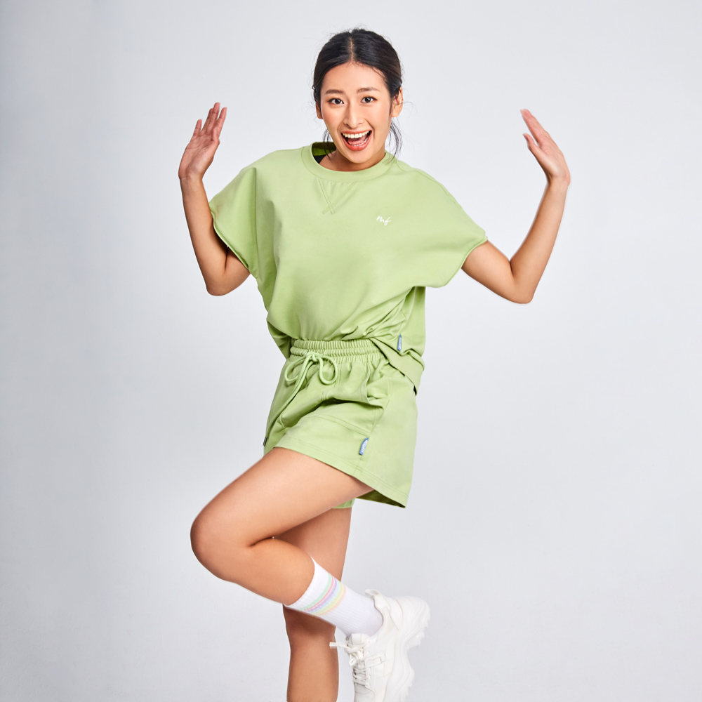 MOLLIFIX 刺繡抽繩短褲