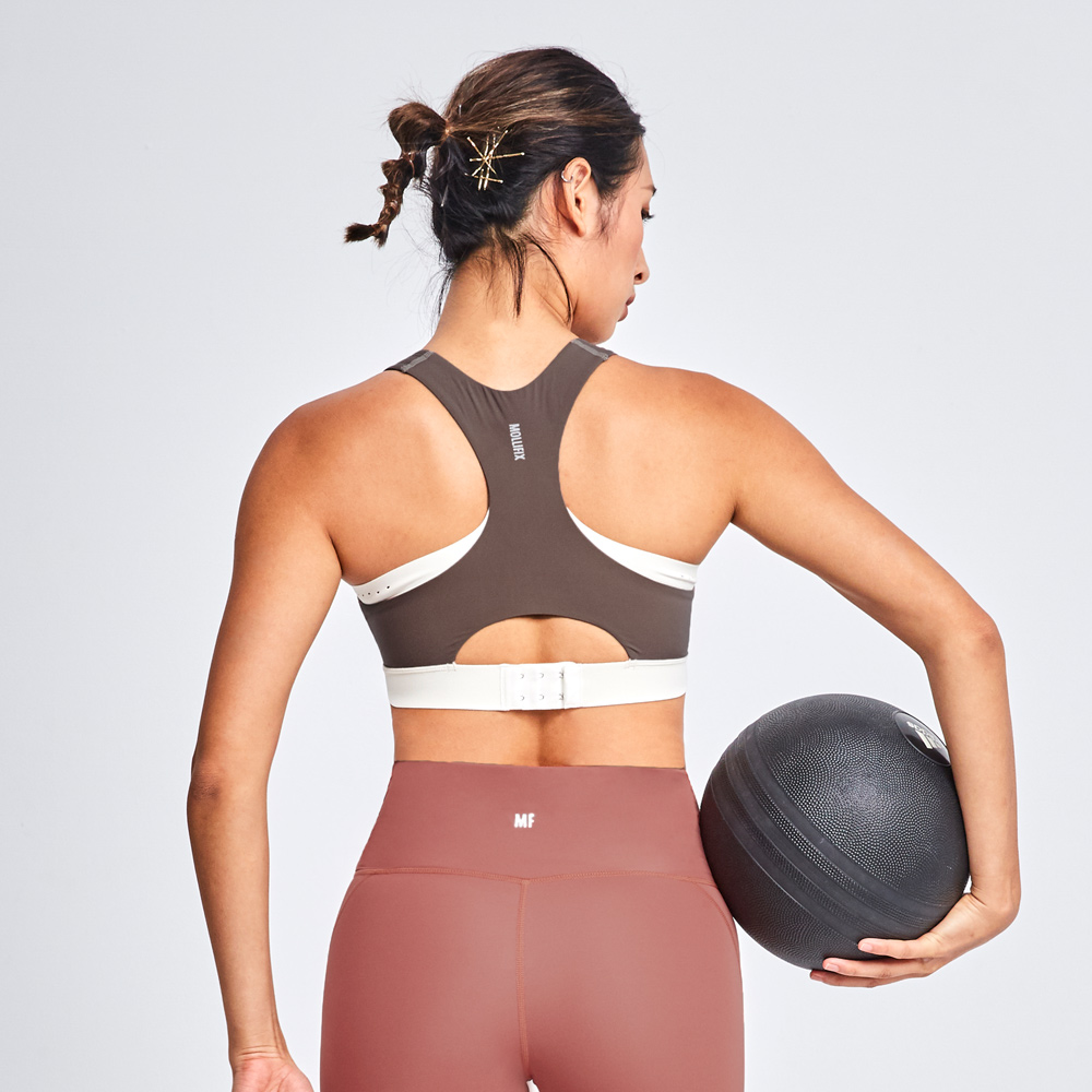 MOLLIFIX 洞洞透氣挖背運動內衣