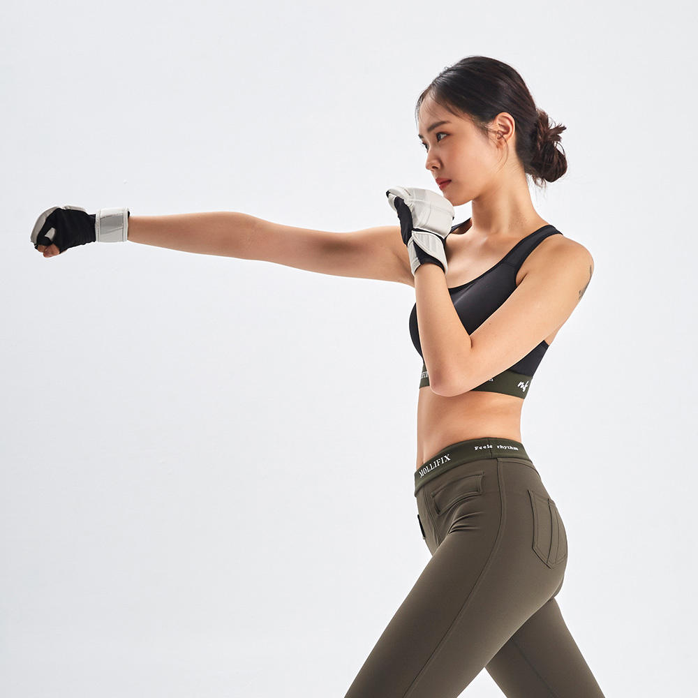 MOLLIFIX 高強度下擺織帶肩可調運動內衣