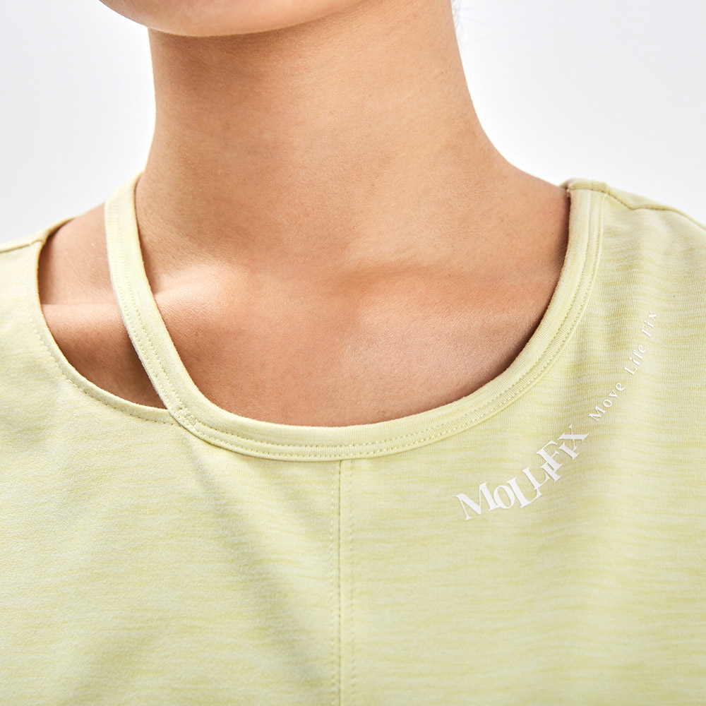 MOLLIFIX 鏤空造型小包袖運動上衣