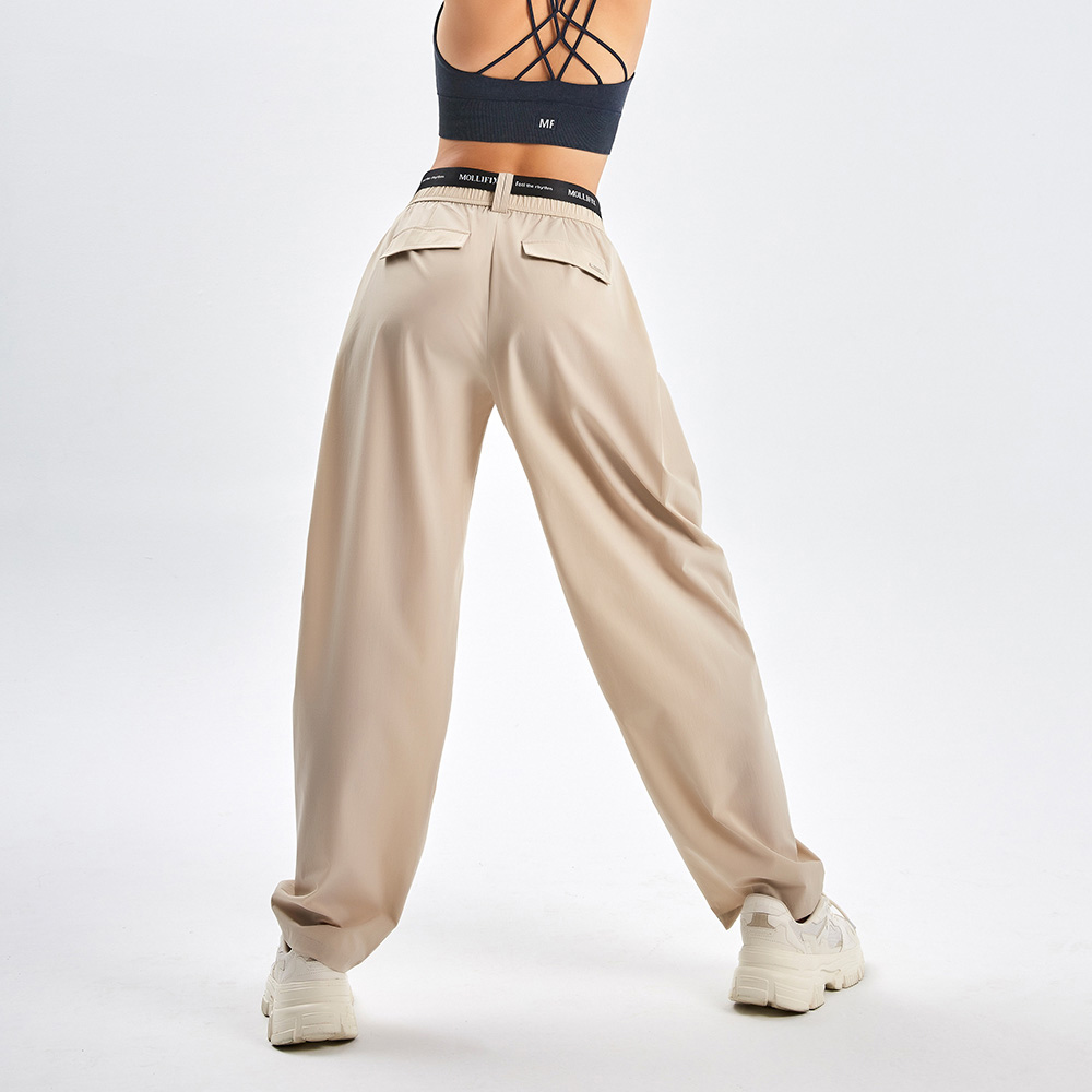 MOLLIFIX 四面彈力繭型長褲