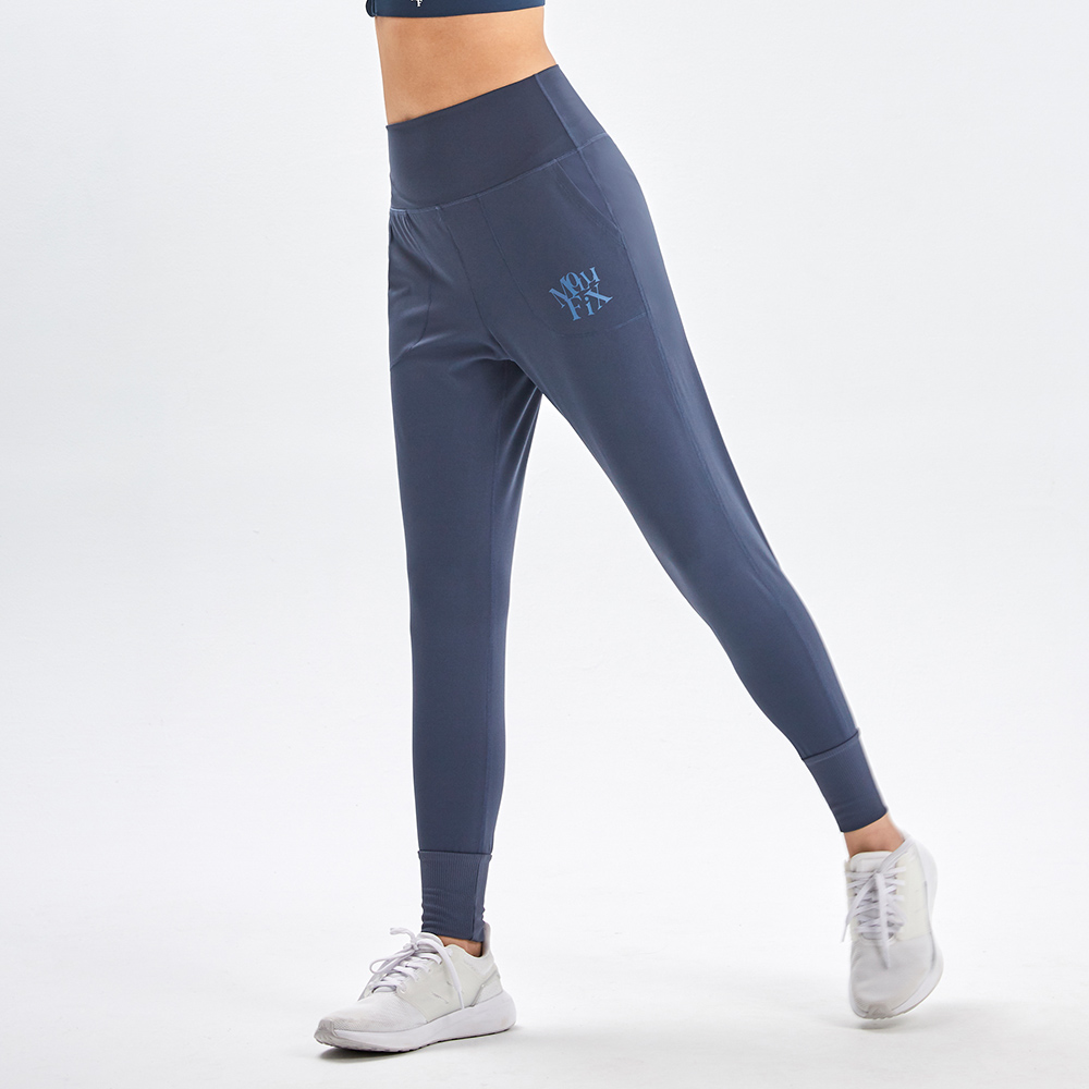 MOLLIFIX 高腰修身百搭束口訓練長褲