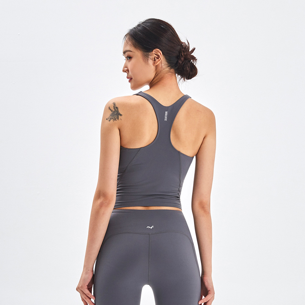 MOLLIFIX 柔彈百搭挖背BRA TOP