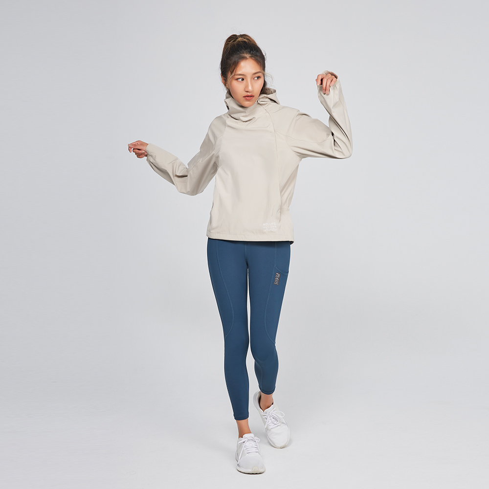 MOLLIFIX 戶外防潑水長袖防風上衣