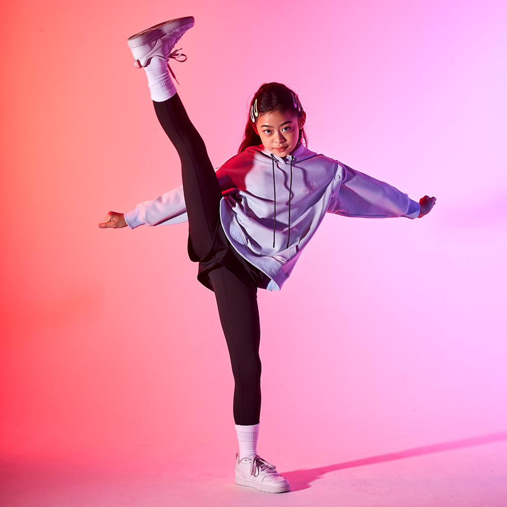 MOLLIFIX 輕盈空氣層可拆袖連帽上衣