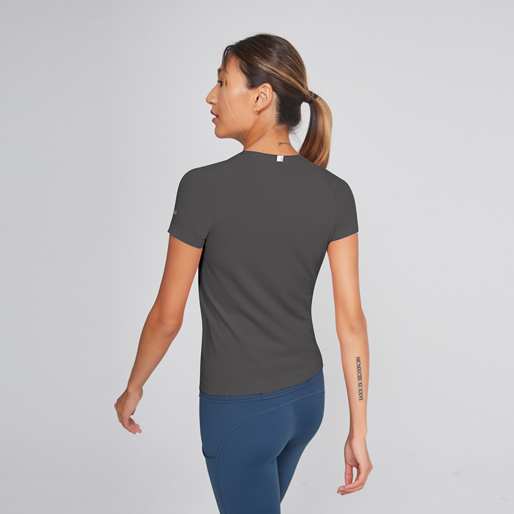 MOLLIFIX A++無縫針織短袖訓練上衣