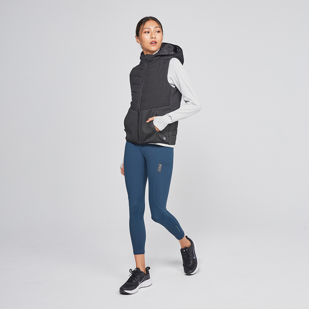 MOLLIFIX 溫暖運動鋪棉可拆帽運動背心