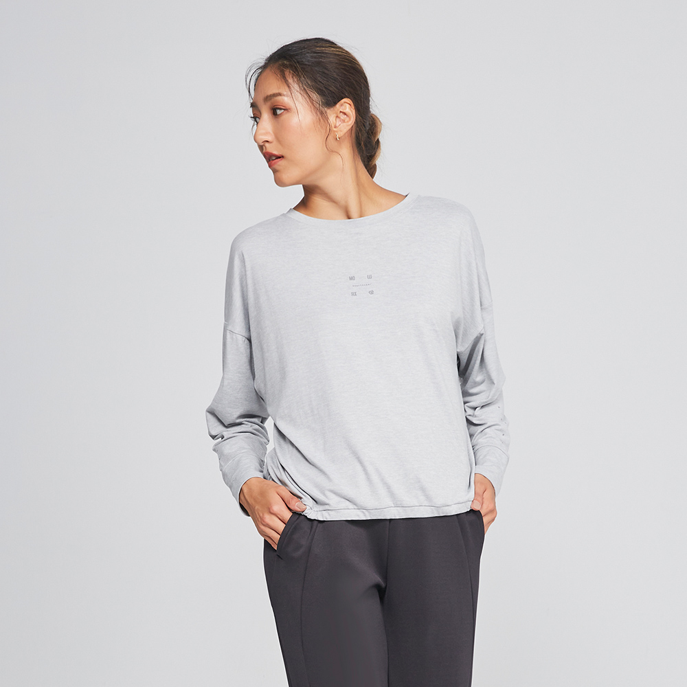 MOLLIFIX 後背交疊鏤空長袖圓領上衣