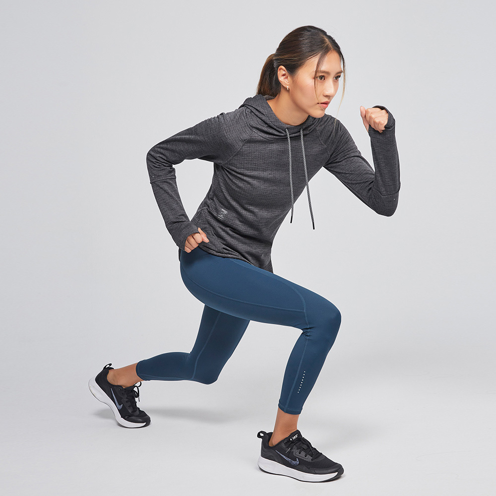 MOLLIFIX 蓄溫粒絨訓練連帽上衣