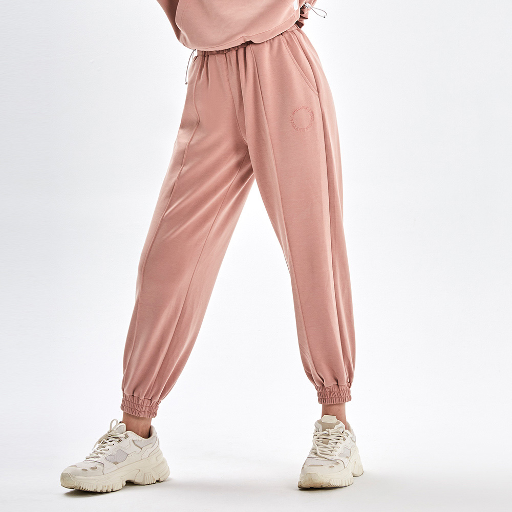 MOLLIFIX 輕盈空氣層運動縮口長褲