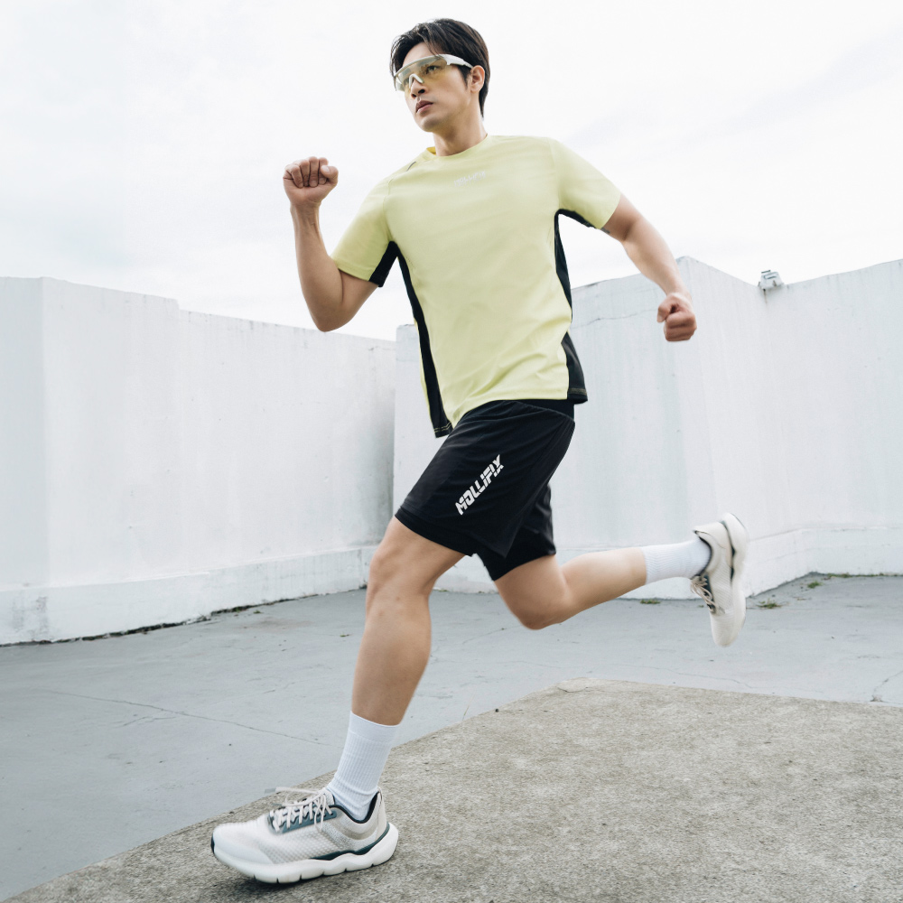 MOLLIFIX 瞬涼抗UV3D版訓練上衣