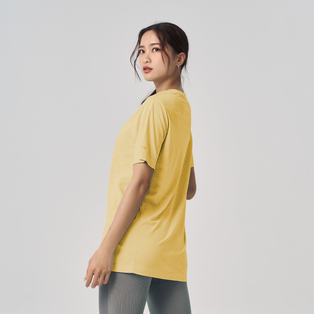 MOLLIFIX A++涼感輕量短袖訓練上衣