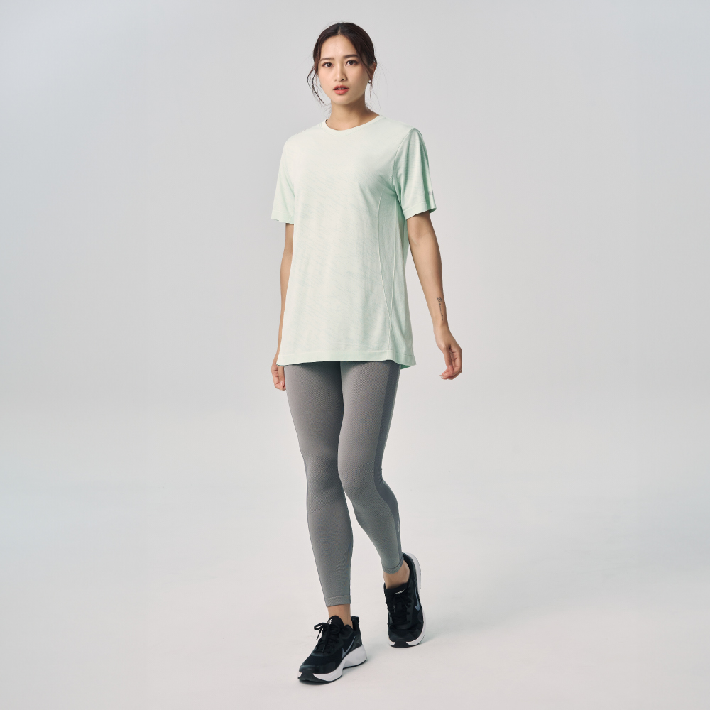 MOLLIFIX A++涼感輕量短袖訓練上衣