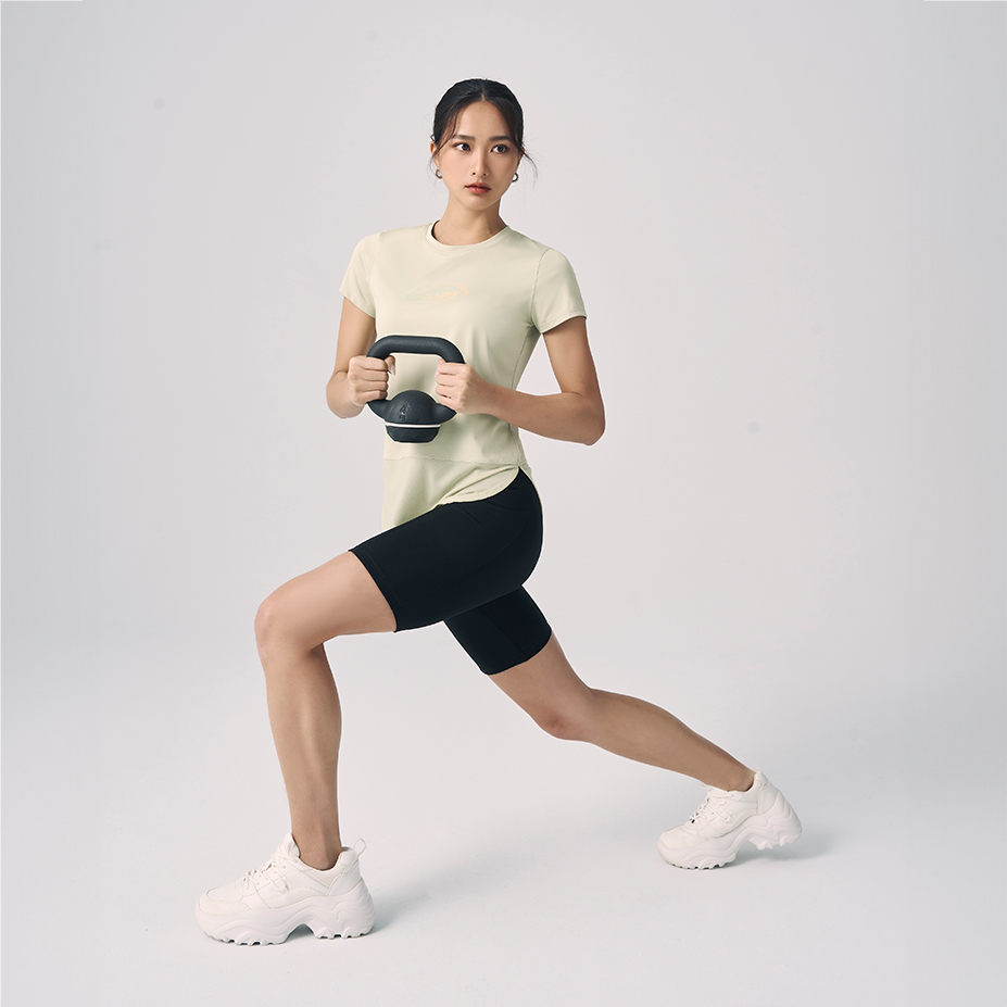 MOLLIFIX AIRY FAST 抗菌跑步輕速五分褲