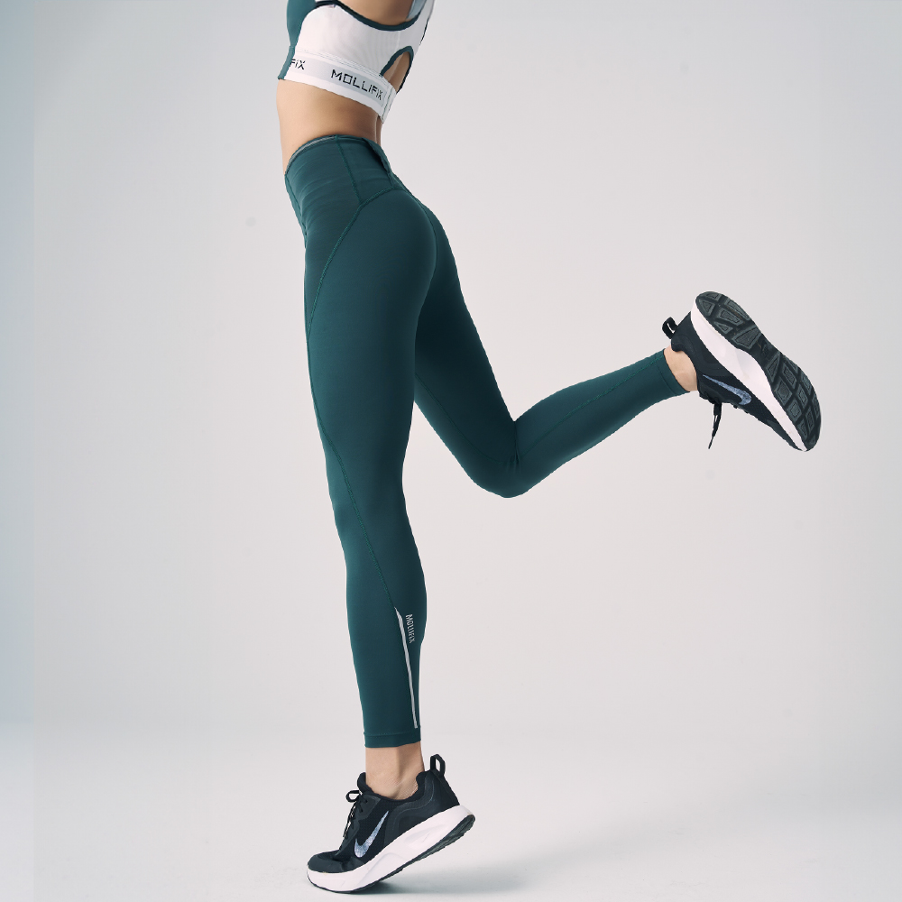 MOLLIFIX AIRY FAST 抗菌跑步輕速褲