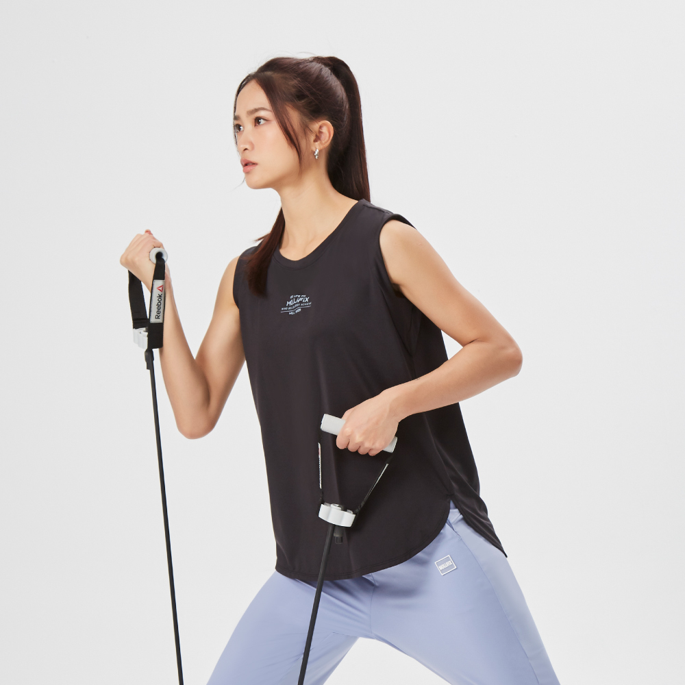 MOLLIFIX 涼感袖圈反褶運動背心