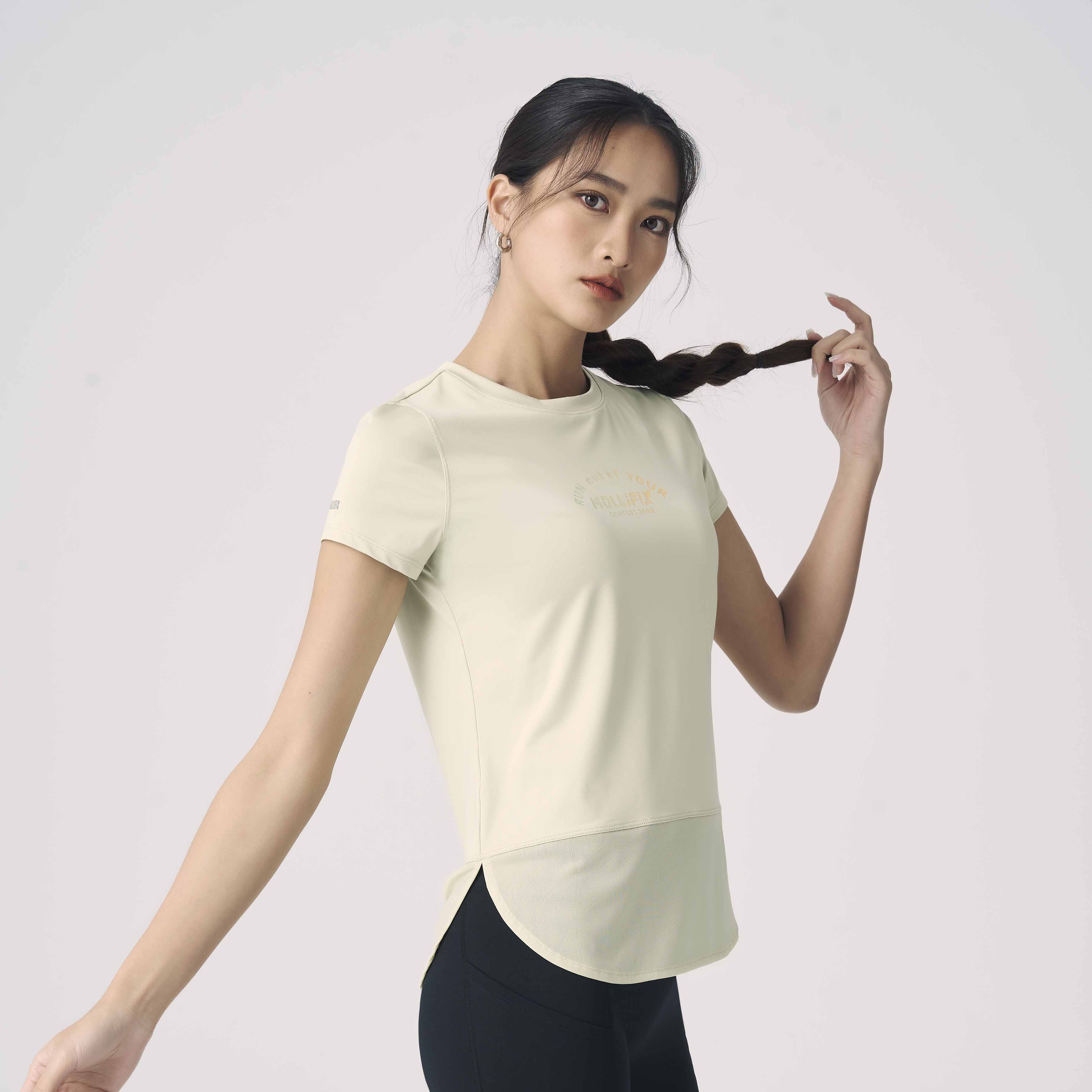 MOLLIFIX 抗菌下擺圓弧拚網短袖上衣