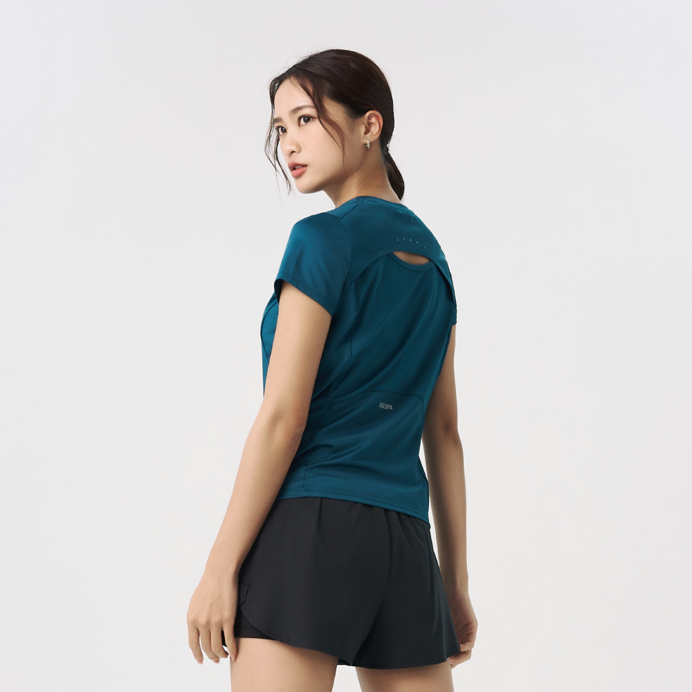 MOLLIFIX 抗菌後背透氣短袖訓練上衣