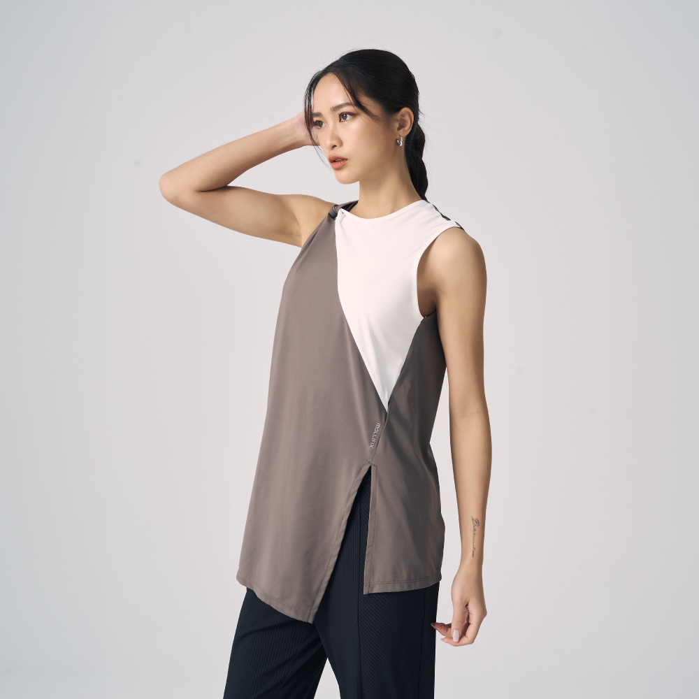 MOLLIFIX 扭結拼接訓練背心