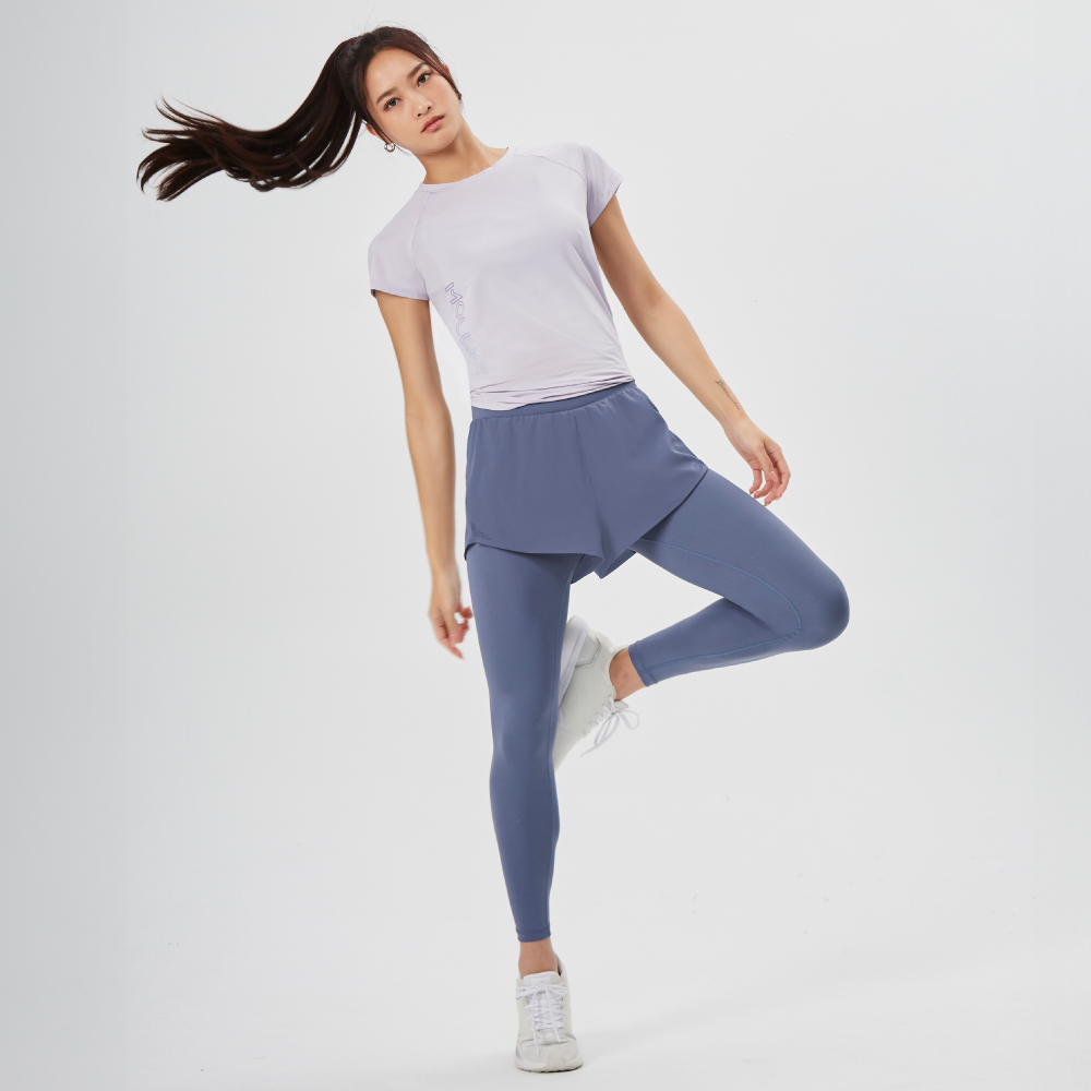 MOLLIFIX 涼感美背後透網開衩短袖上衣