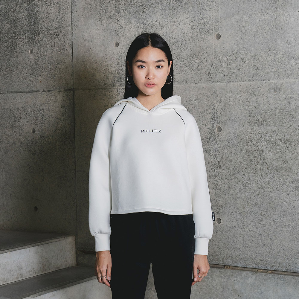 MOLLIFIX 撞色輪廓 連帽上衣