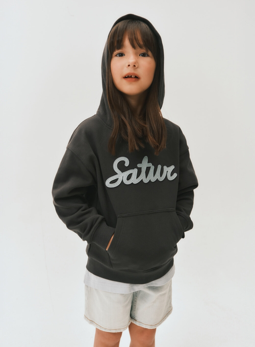 SATUR 兒童款 Satur 貼布連帽上衣  SA253KTH02