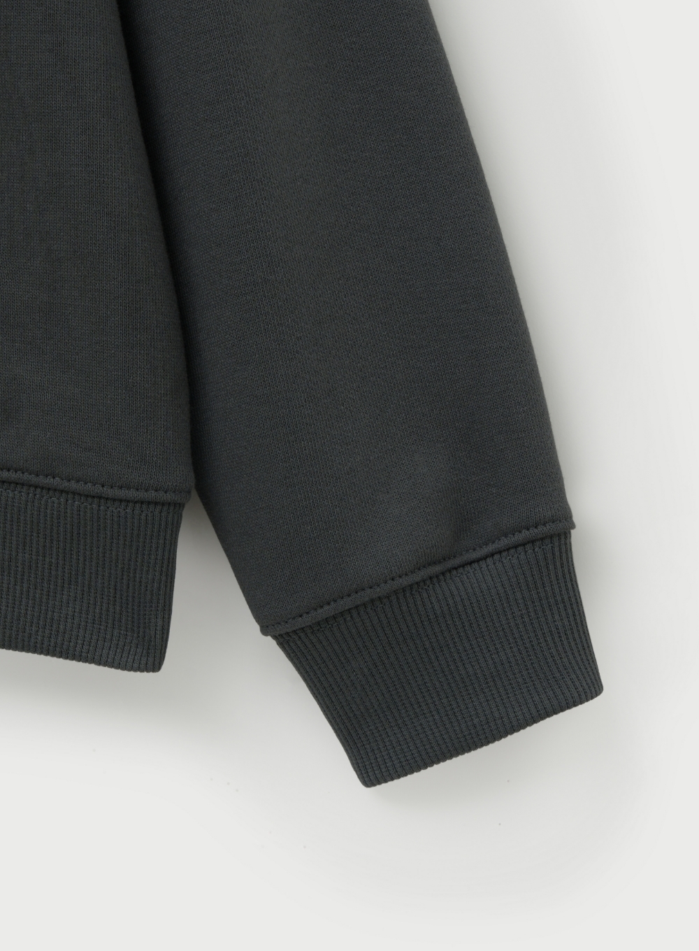 SATUR 兒童款 Satur 貼布連帽上衣  SA253KTH02