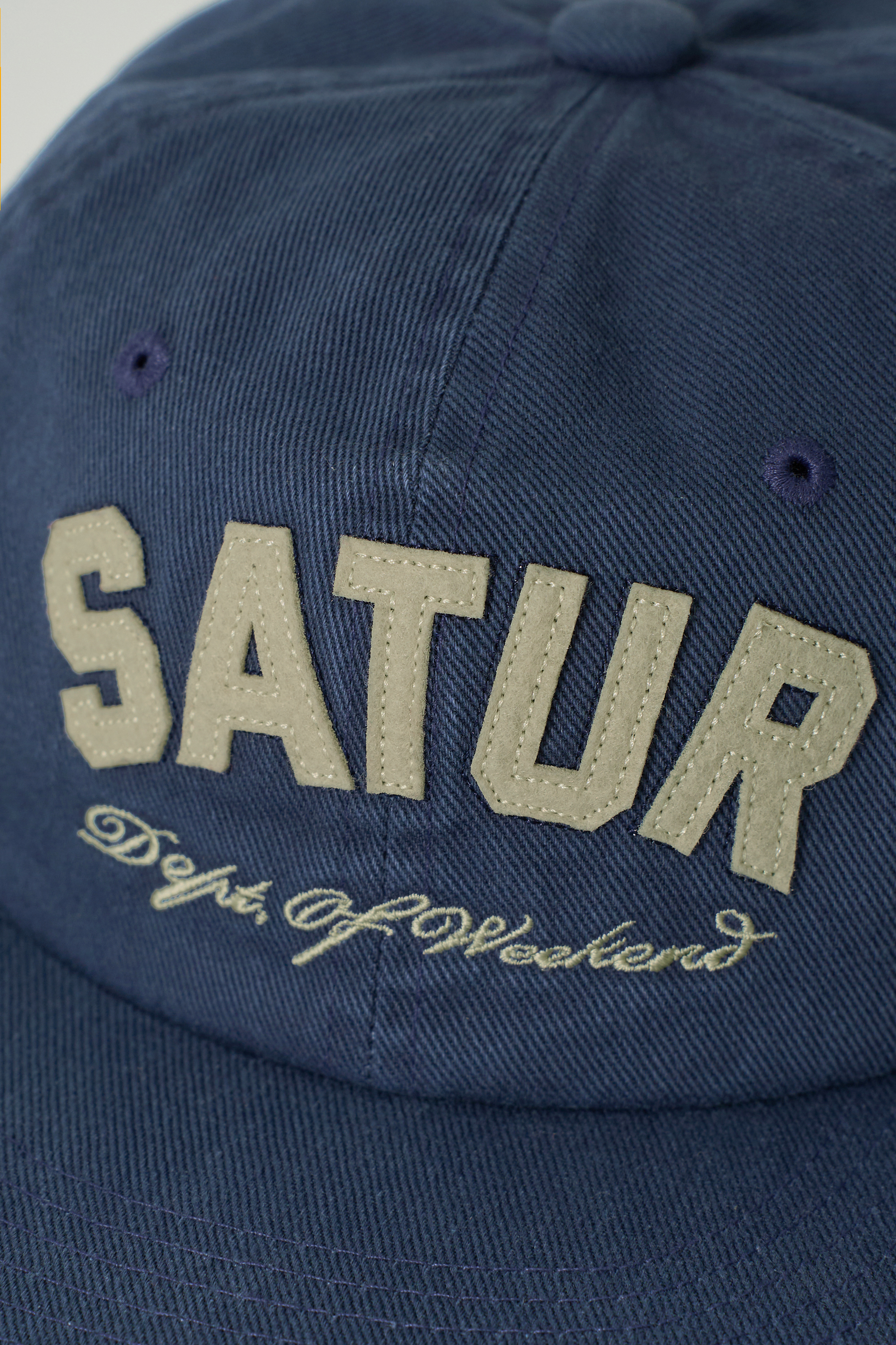 SATUR 拱形標誌貼花棒球帽  SA261UAP08