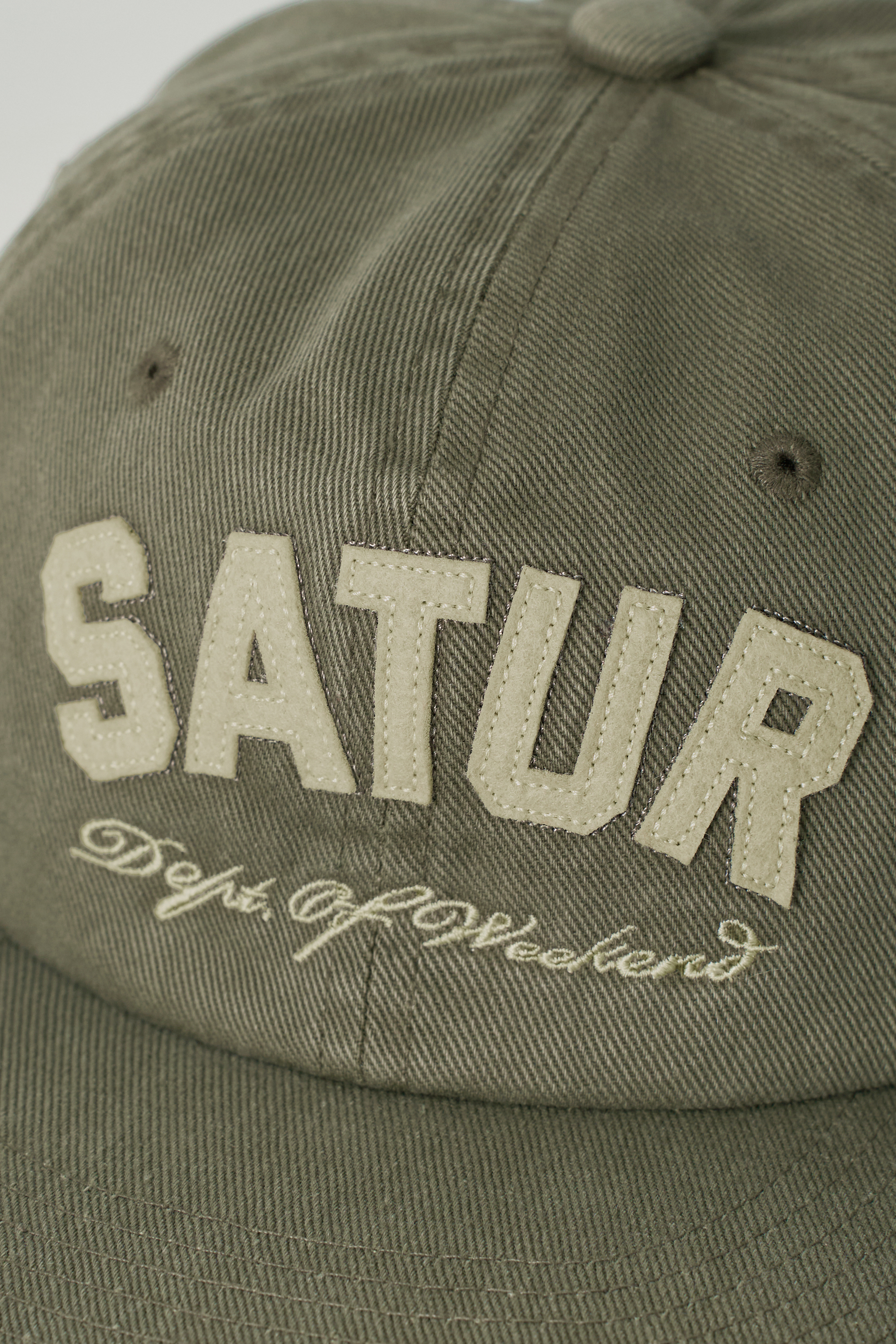SATUR 拱形標誌貼花棒球帽  SA261UAP08