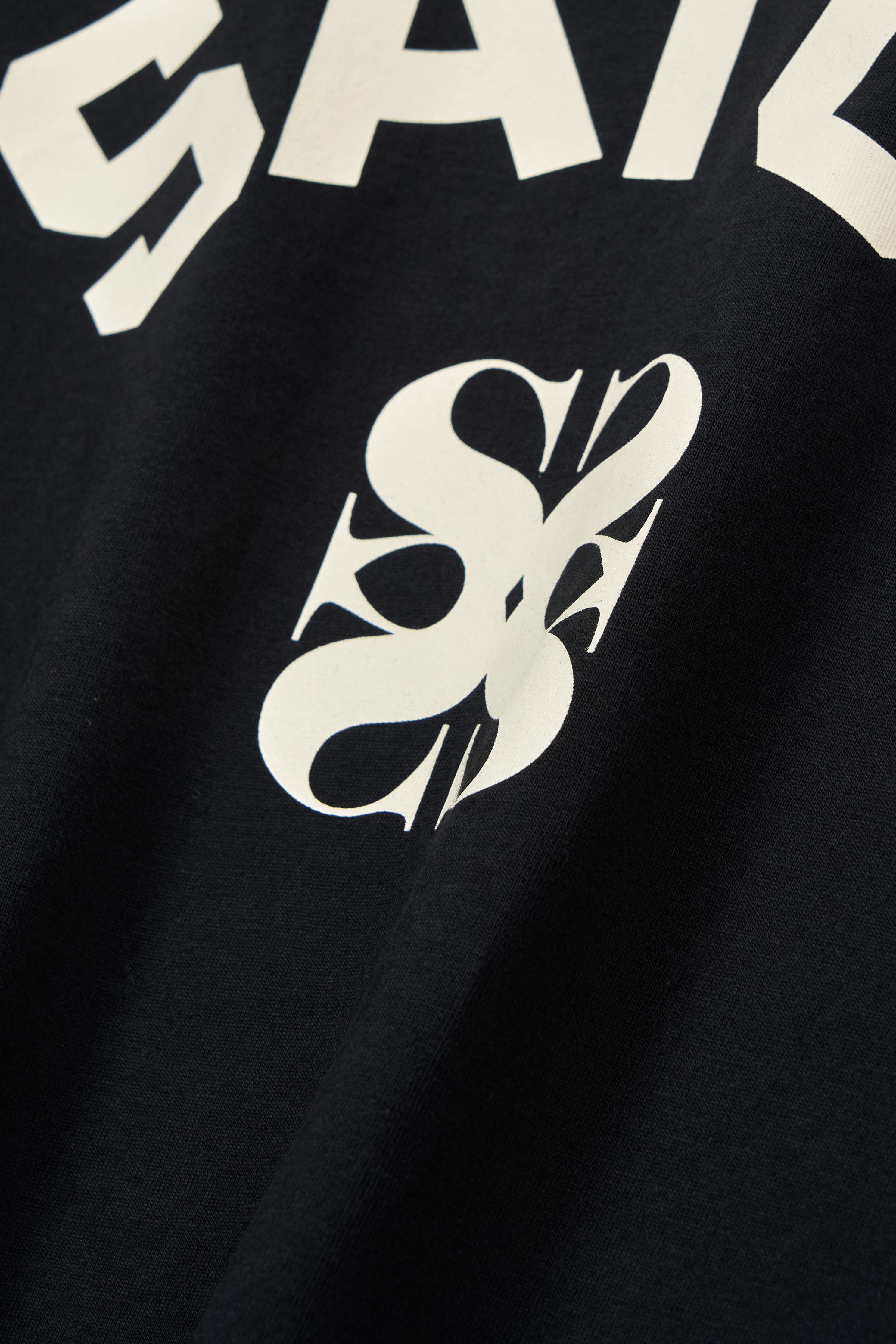 SATUR 拱形Logo標誌短袖上衣  SA262MTS01