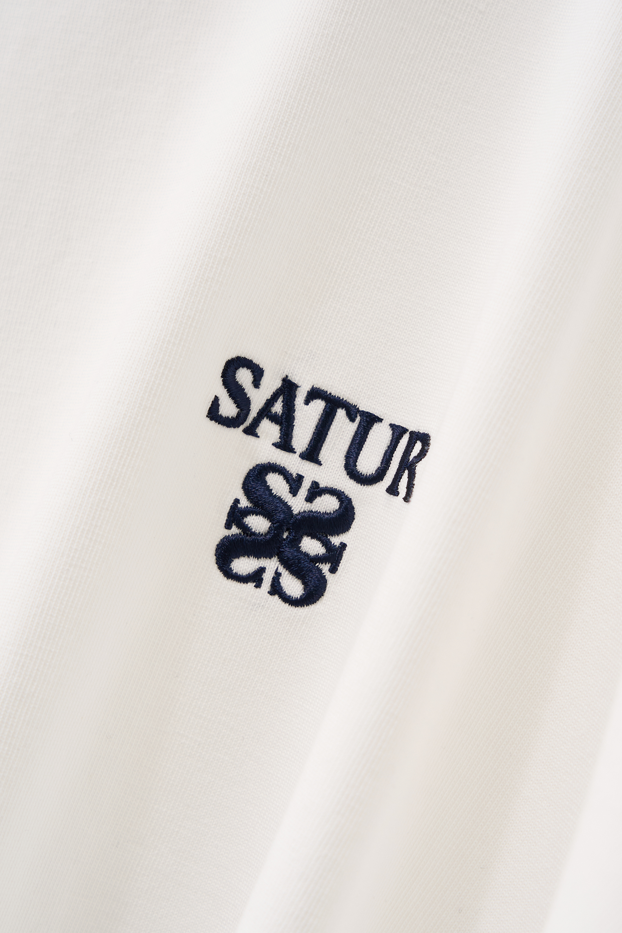 SATUR Loren 經典 Logo 短袖上衣  SA262UTS03