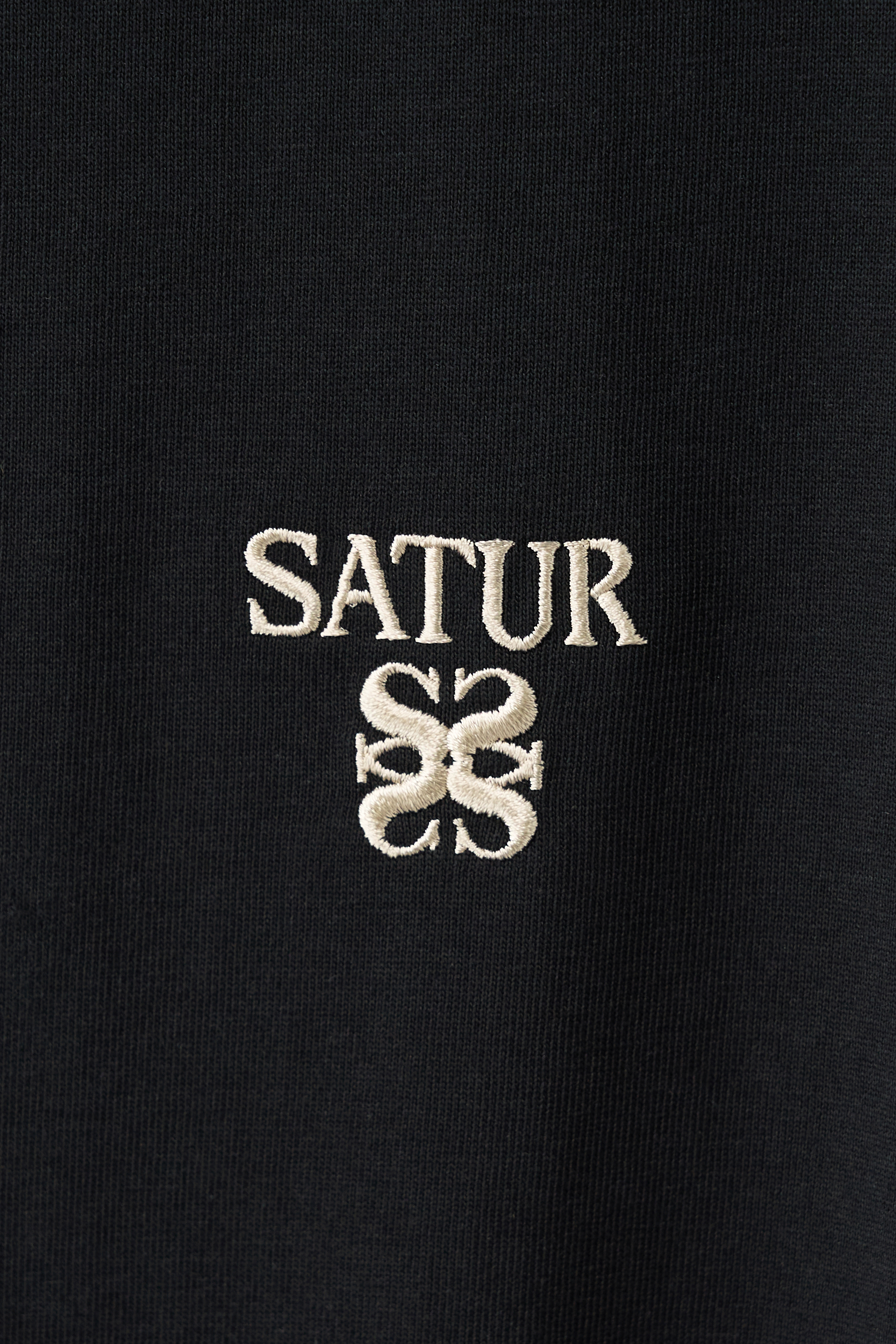 SATUR Loren 經典 Logo 短袖上衣  SA262UTS03