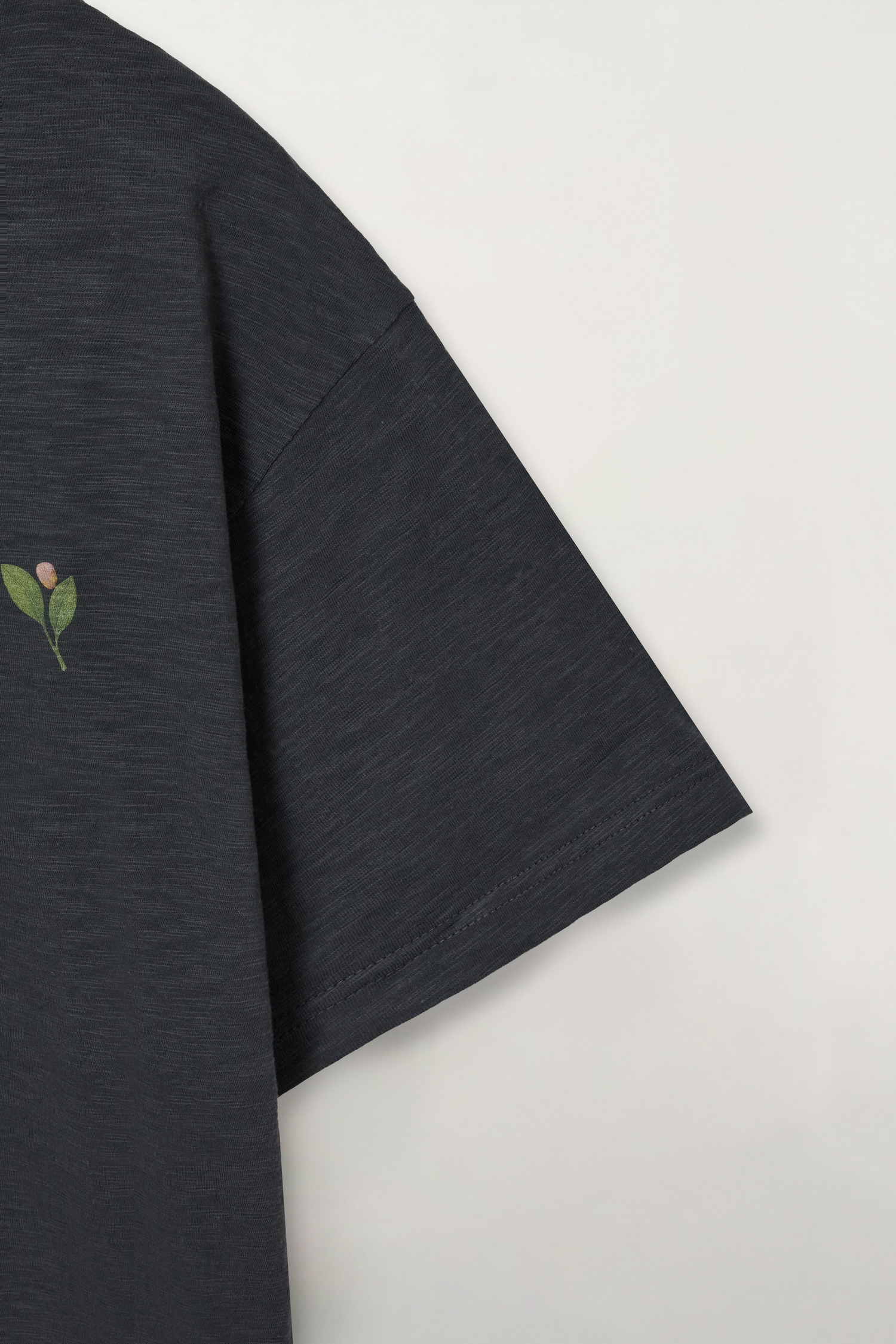 SATUR 海洋拼貼寬鬆短袖上衣  (U) Marin Collage Loose Fit T-Shirt