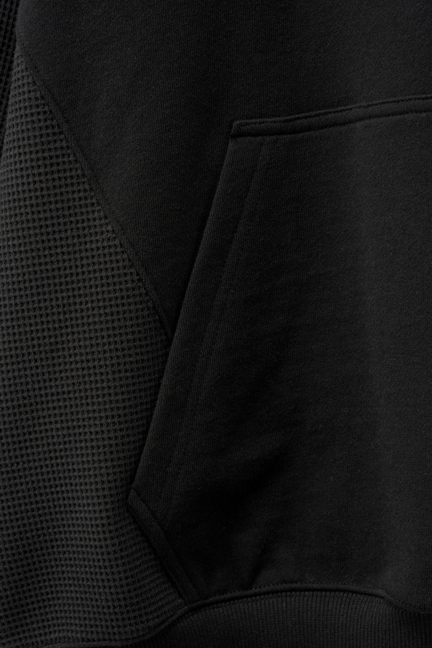 SATUR 異材拼接連帽長袖上衣 (U) Lugo Panelled Hoodie