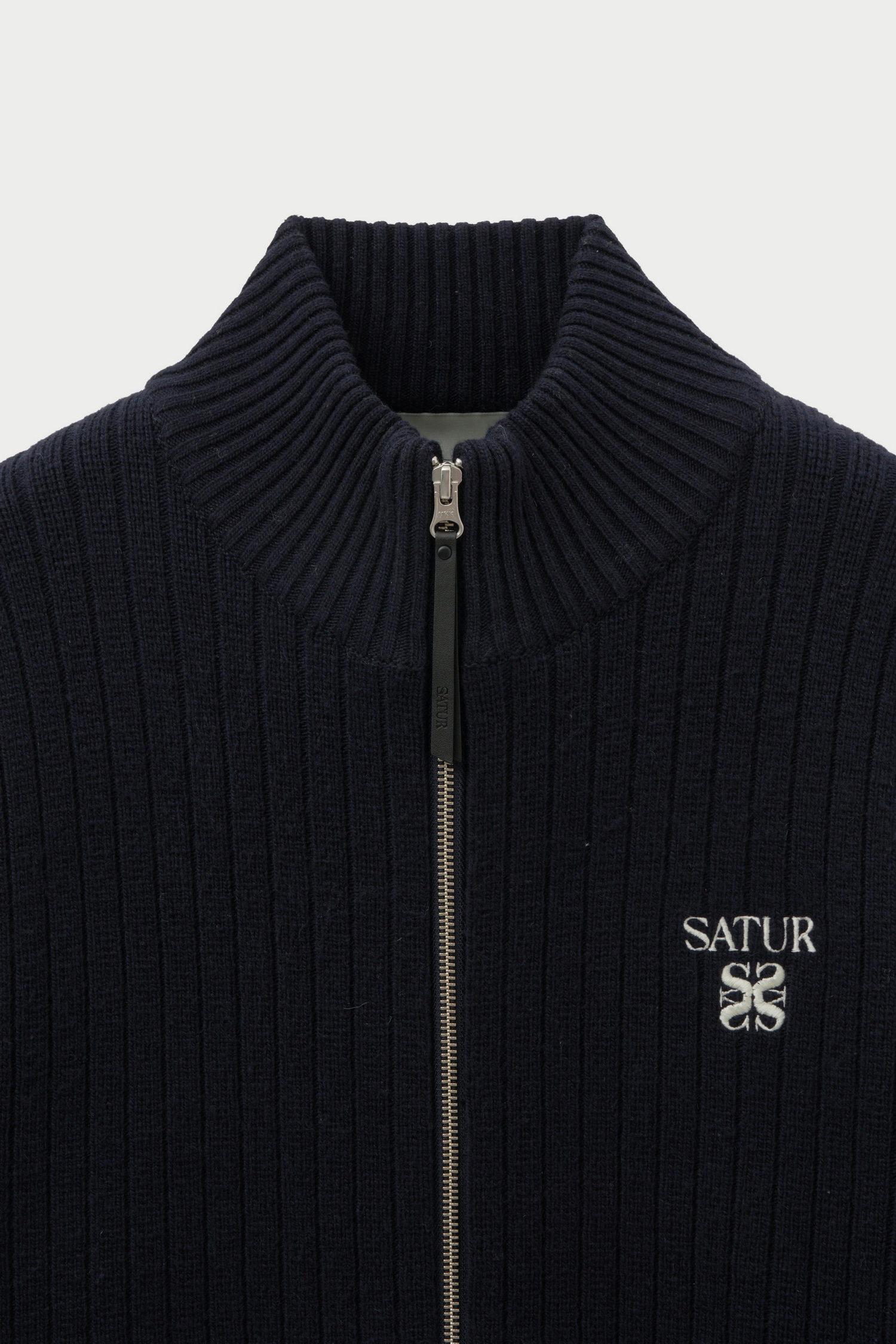 SATUR 抽針立領開襟拉鍊針織衫 (U) Faro Half Neck Knit Zip-up