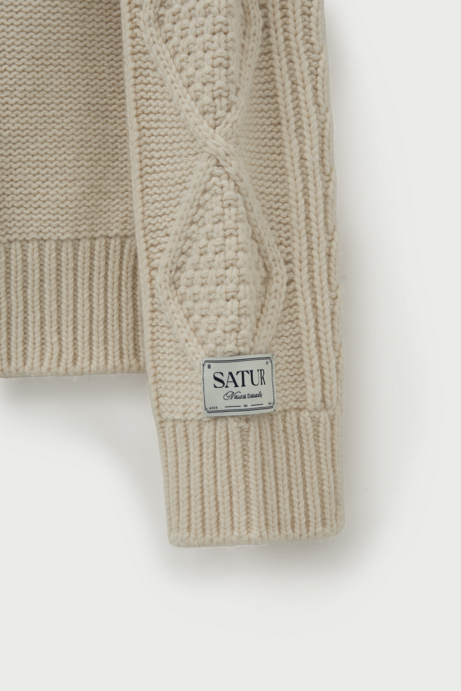 SATUR 寬鬆版扭繩套頭針織衫 (U) Big Cable Fishermen Knit Pullover
