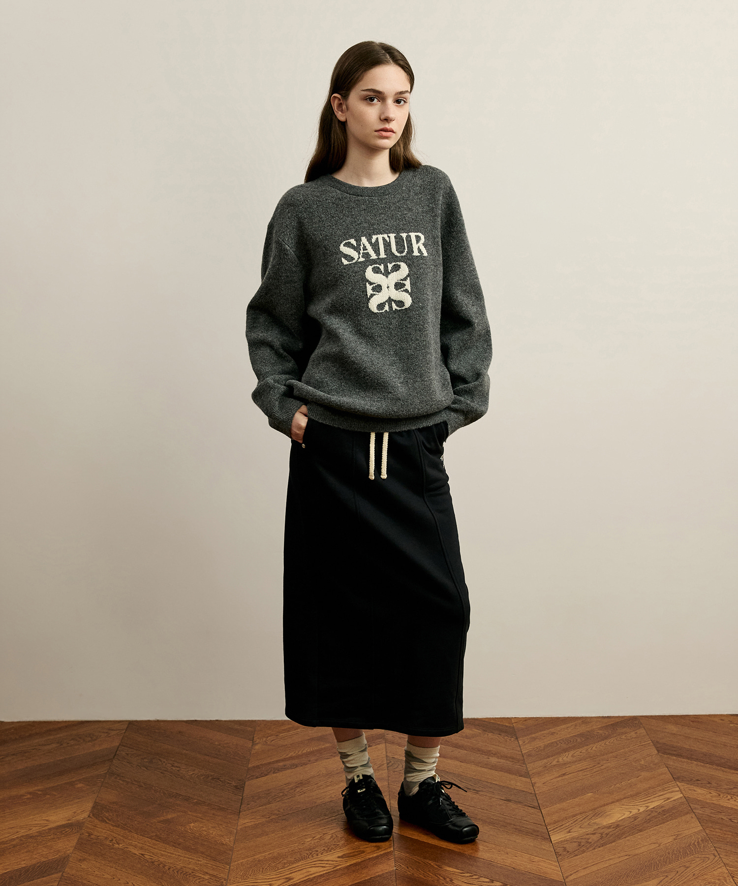 SATUR 經典LOGO緹花針織衫 (U) Basic Logo Jacquard Knit