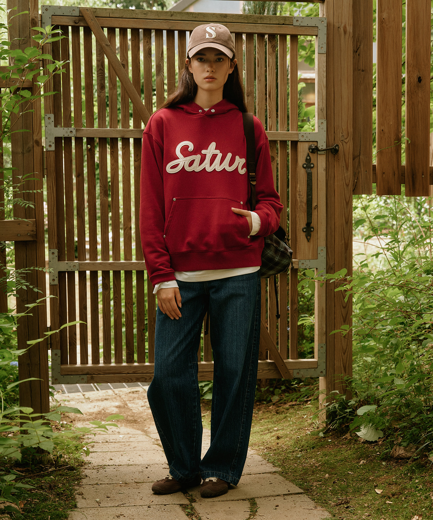 SATUR 貼布刺繡連帽長袖上衣 (U) Lugo Applique Hoodie