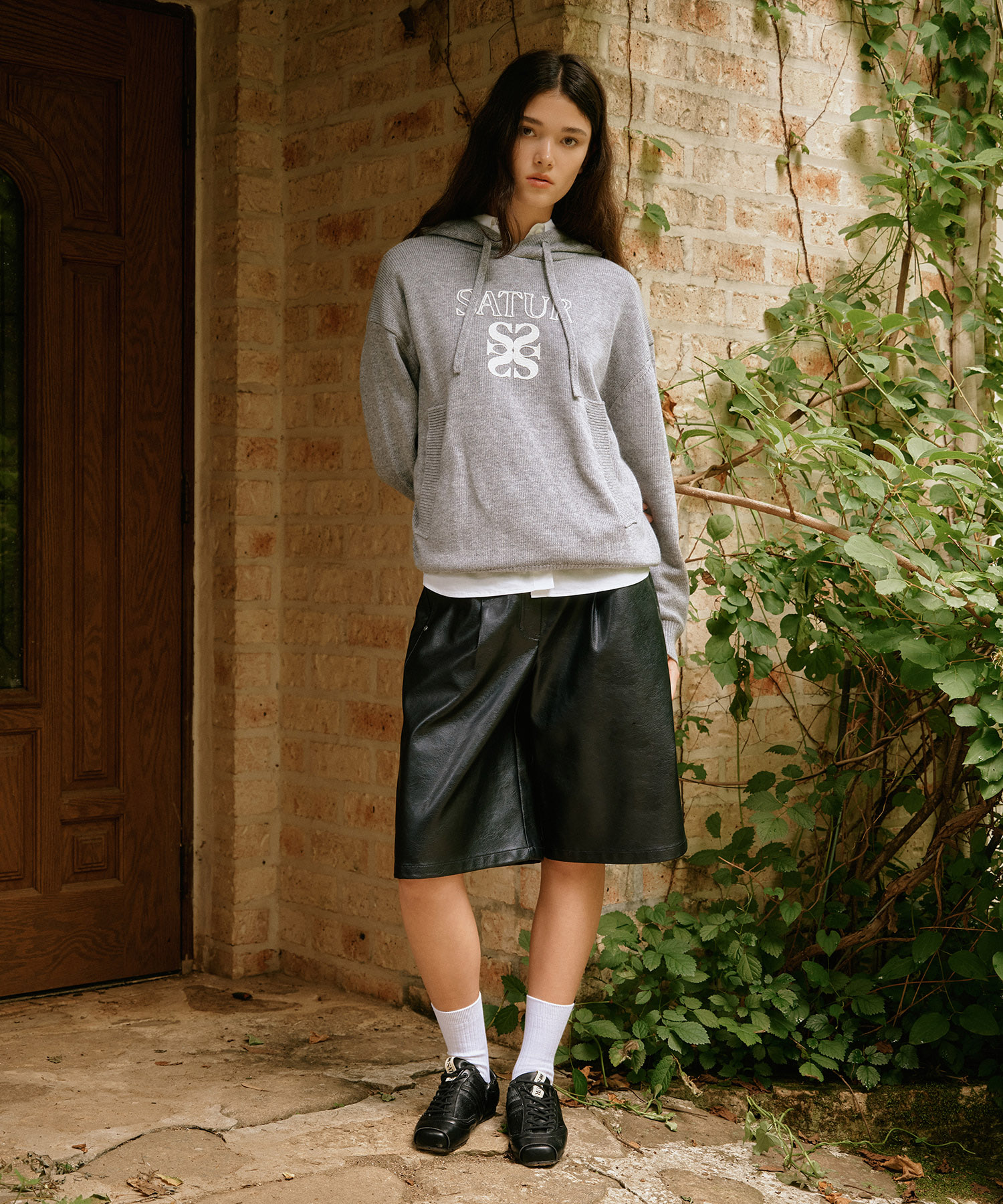 SATUR 經典織標中筒襪 (U) Basic Logo Label Socks