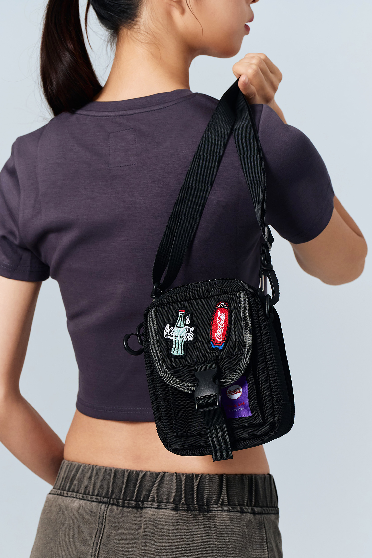 Daniel Wong x Coca Cola 繽紛暢快 旅行隨身小包